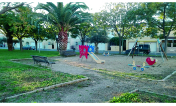 Parque Infantil Calle Granada